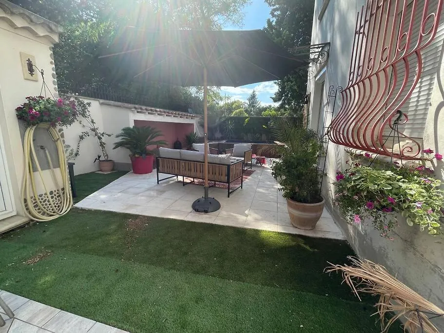 Maison De Charme Avec Piscine En Ville Avignon Holiday home